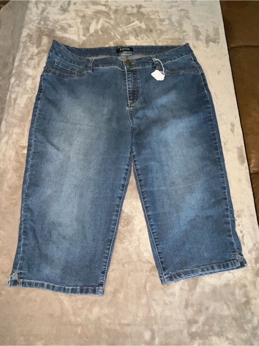 d. jeans Blue Cropped Bermuda Denim Shorts